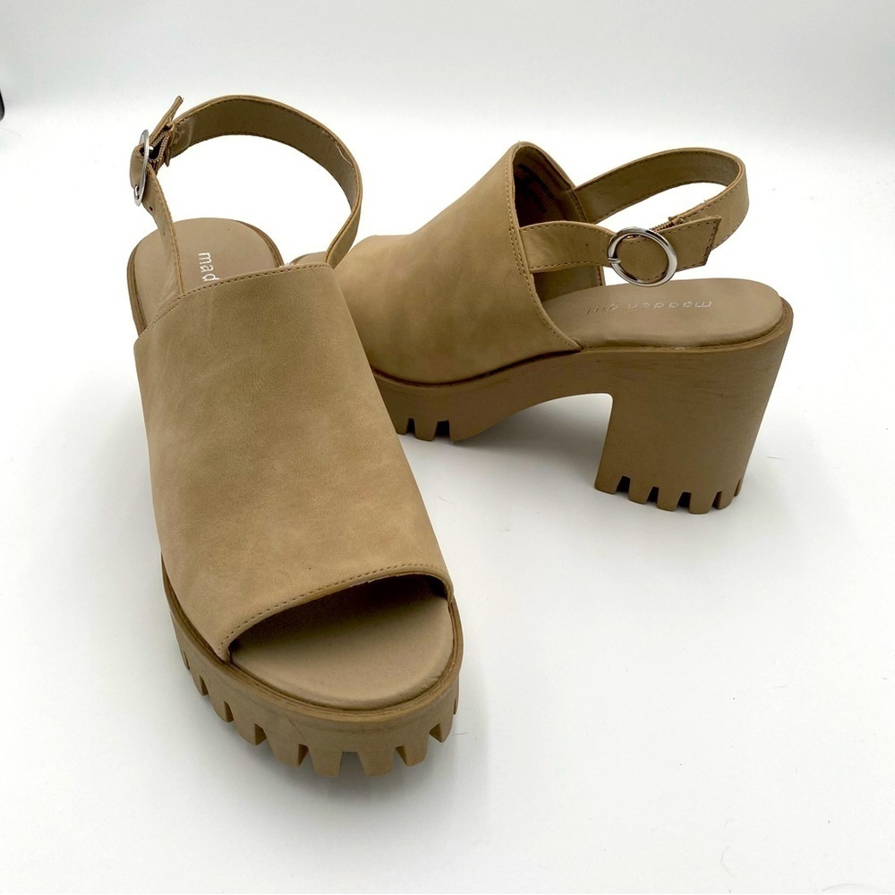 Madden Girl Sonny Y2K Chunky Platform Heeled Slingback‎ Sandals Size 10 NWOT